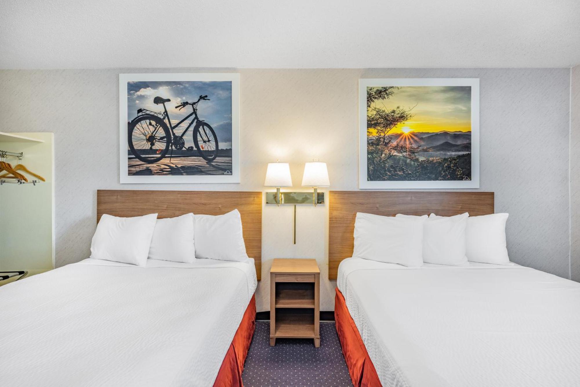 Days Inn By Wyndham Monticello Esterno foto